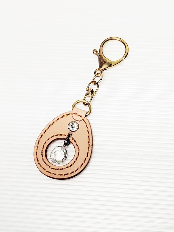 革とジルコニアの組み合わせキーホルダーアクセサリーの画像